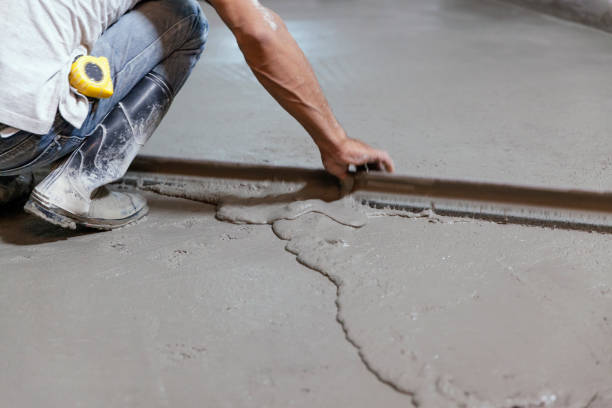 Best Commercial Concrete Contractor  in Willow Springs, MO